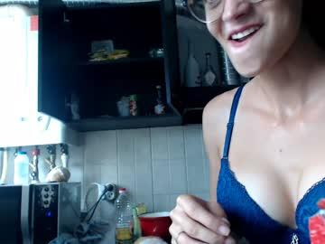 roxihut23 chaturbate