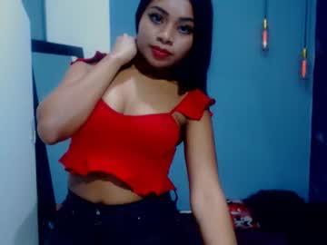 roxy_fire chaturbate