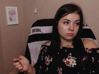 Sabine18 bongacams