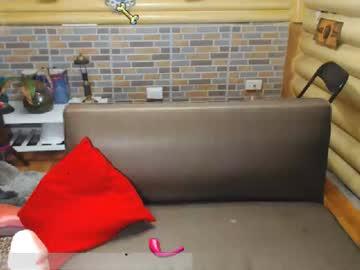 sara_223 chaturbate