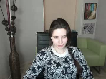 sara_bland chaturbate