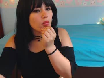 sarahclark_19 chaturbate