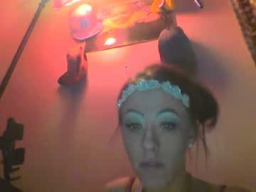 savagepussytiffna chaturbate