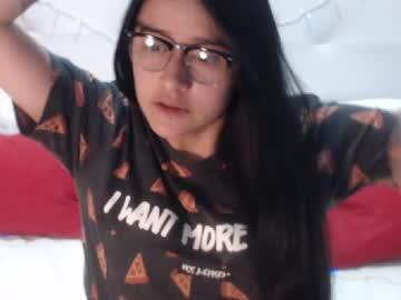 scarlett_and_kris chaturbate