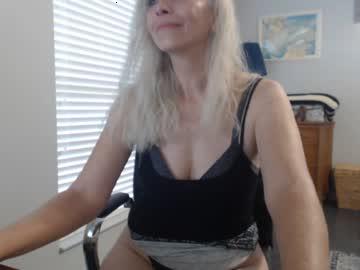 sexyblondewife chaturbate