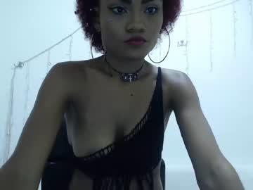 sexylittlelovedoll chaturbate