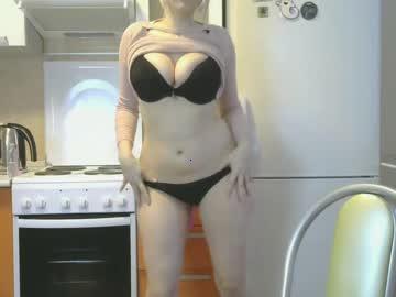 sheliselleness chaturbate