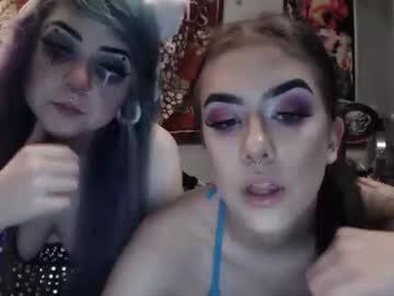 sluttyemo chaturbate