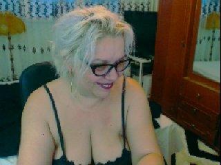 SonyaHotMilf bongacams