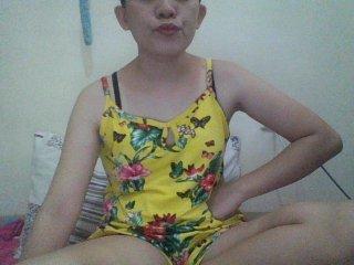 Spicekittenxx bongacams