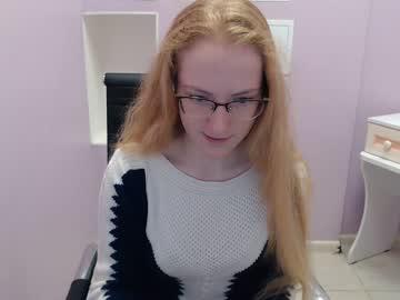 stella_goldfish chaturbate