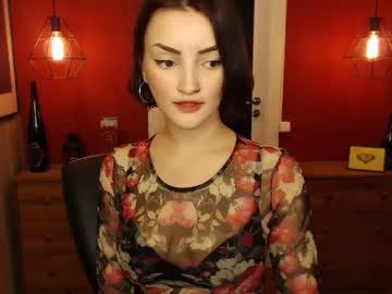 suzanna_aome chaturbate