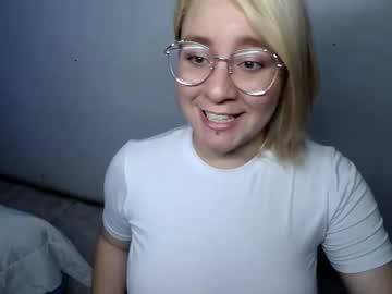 sw33tapplepie chaturbate