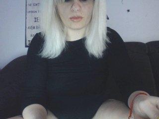 Sweet8786 bongacams