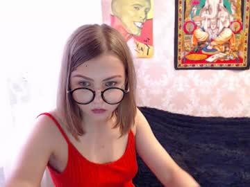 sweet_lesya chaturbate