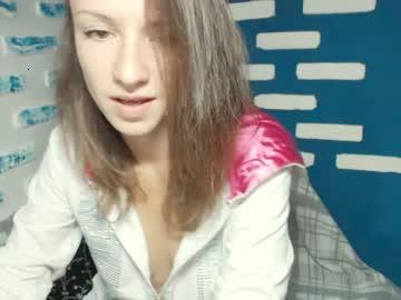 sweet_lilgirl_x chaturbate