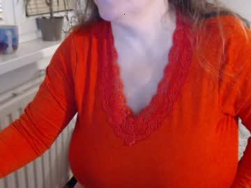 sweetboobs85h chaturbate