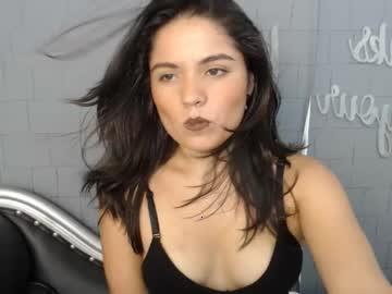 sweettynpervy chaturbate