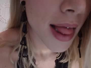 tarawhite_ chaturbate