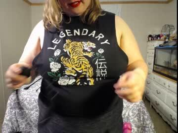 tigerlillycam chaturbate