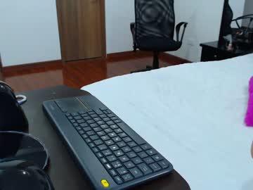 vannesa_saige20 chaturbate