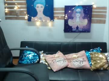 vhalery_19 chaturbate