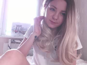 vickinicki chaturbate