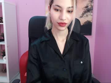 vickishine chaturbate