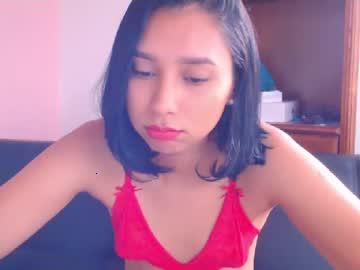 violet_louis chaturbate