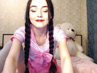 Yhivi4U bongacams